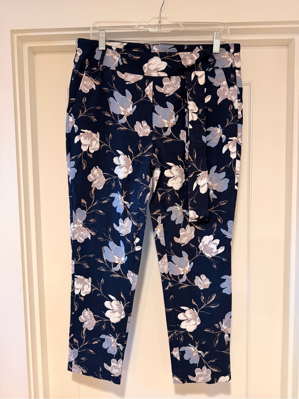 Jules & Leopold navy and white floral pants